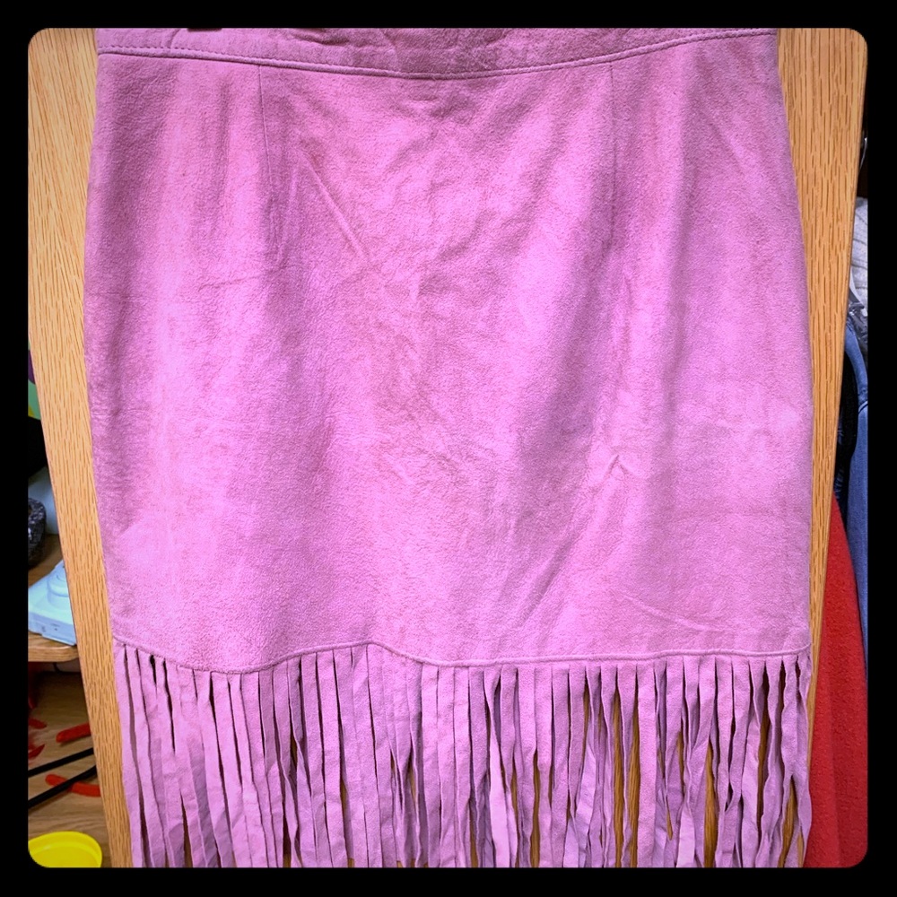 VINTAGE Suede light pink fringe mini skirt